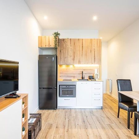 Agradable Apartamento A Pie De Calle-30 Min De Sol Madrid Buitenkant foto